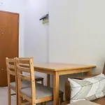 Modern And Homey 1Br At Maple Park Sunter Apartment By Travelio