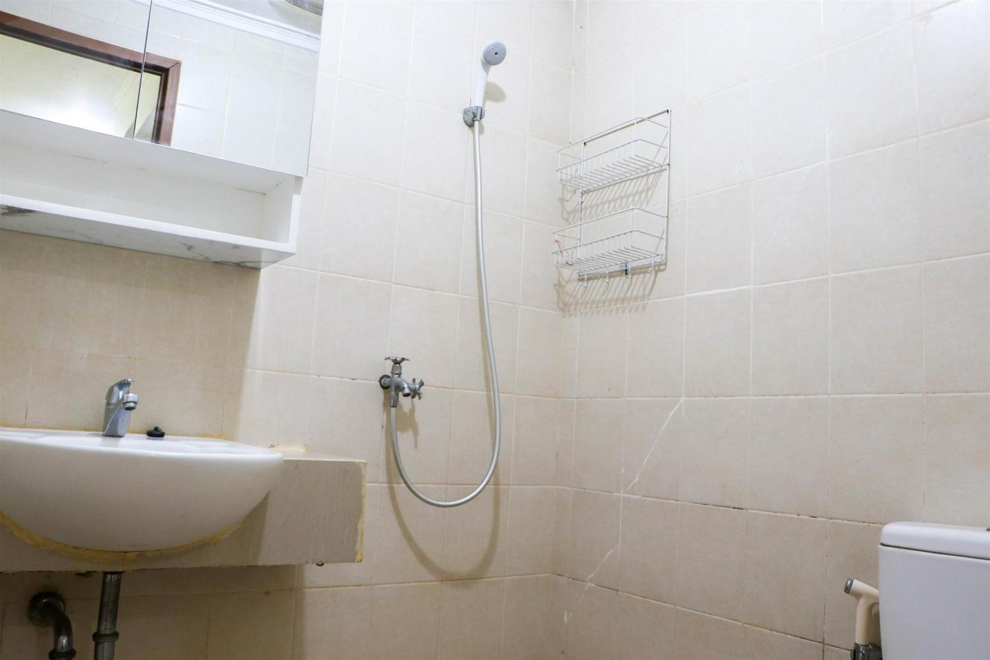 Modern And Homey 1br At Maple Park Sunter By Travelio * Jakarta