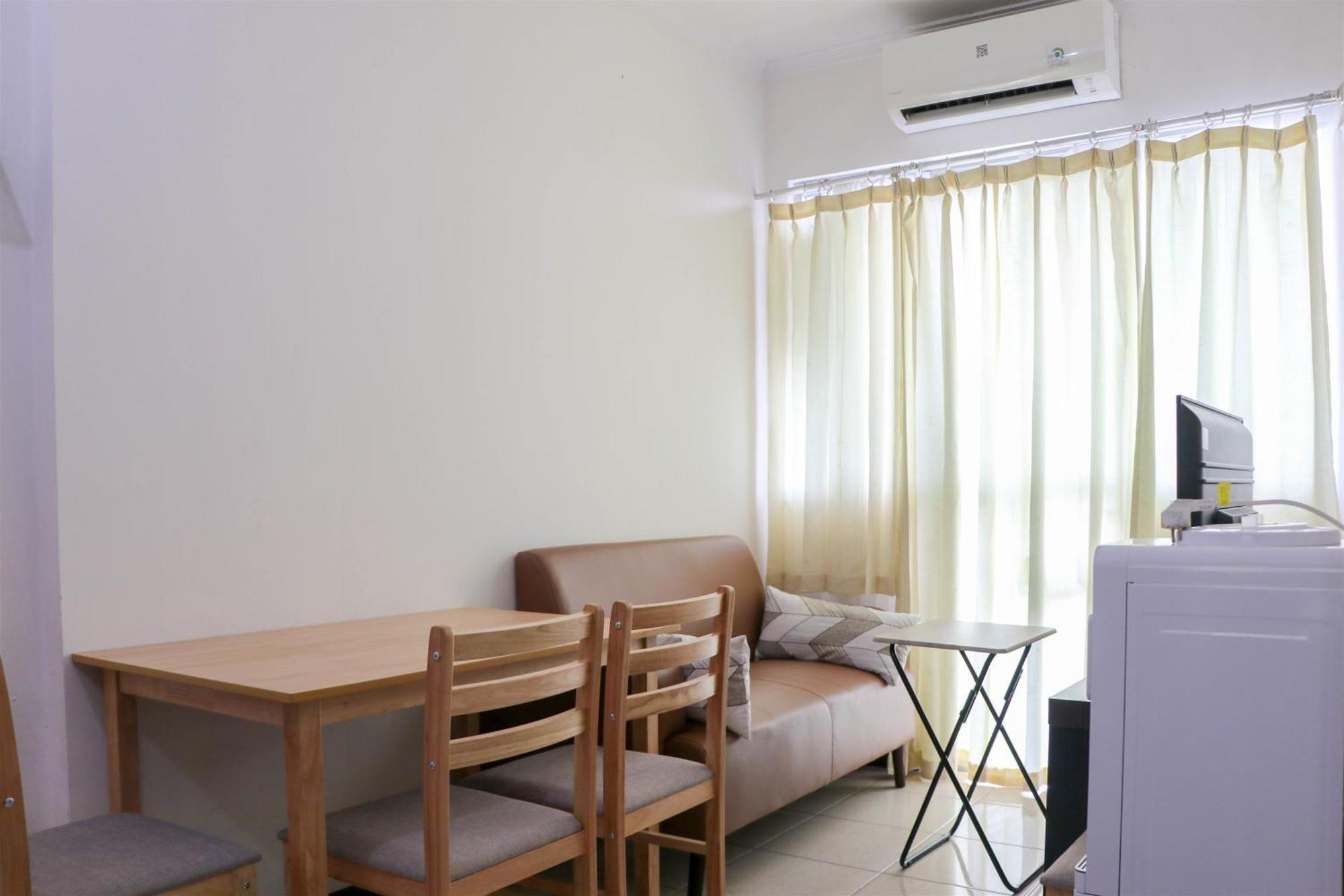 Modern And Homey 1br At Maple Park Sunter By Travelio Jakarta